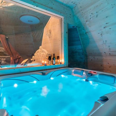 מלון ביאלי דונאייק Glamp Royal מראה חיצוני תמונה
